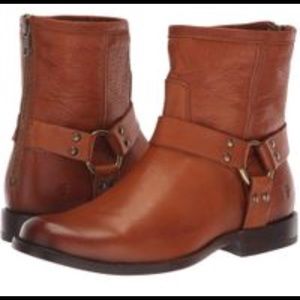 FRYE Phillip Harness Short NWT 7.5 $298 BRAND NEW!